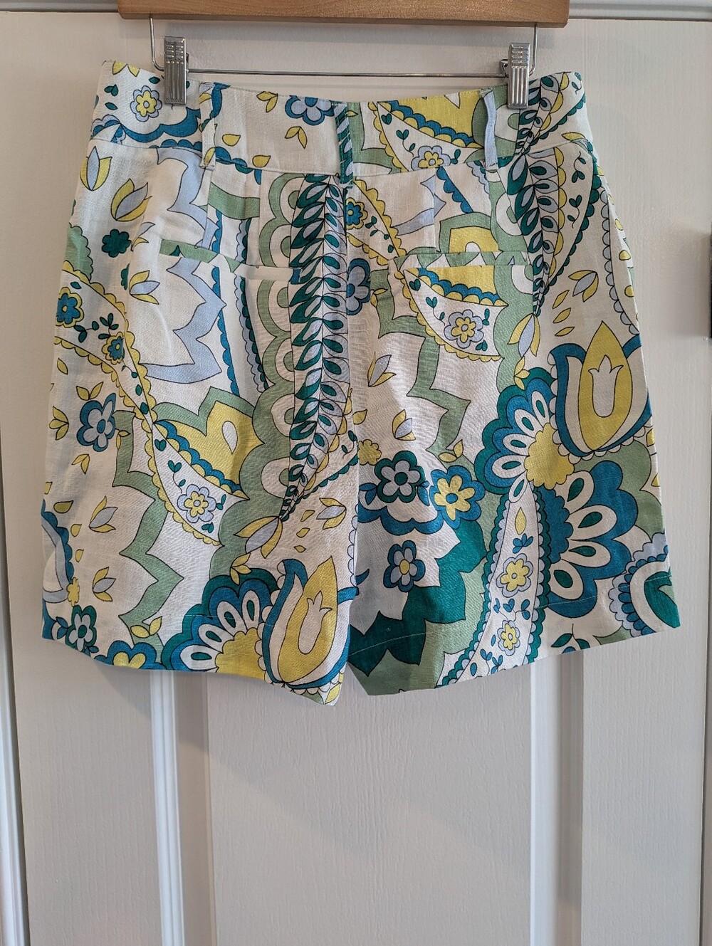 Boden Westbourne Linen Shorts Emerald Foliage Paisley Floral Resortwear Size 8 - Picture 8 of 13